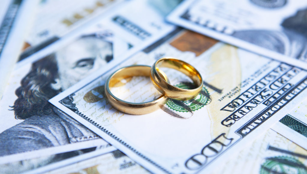 How To Save Money During Divorce